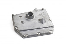 Крышка боковая блока цилиндра R195 правая под 10 болтов