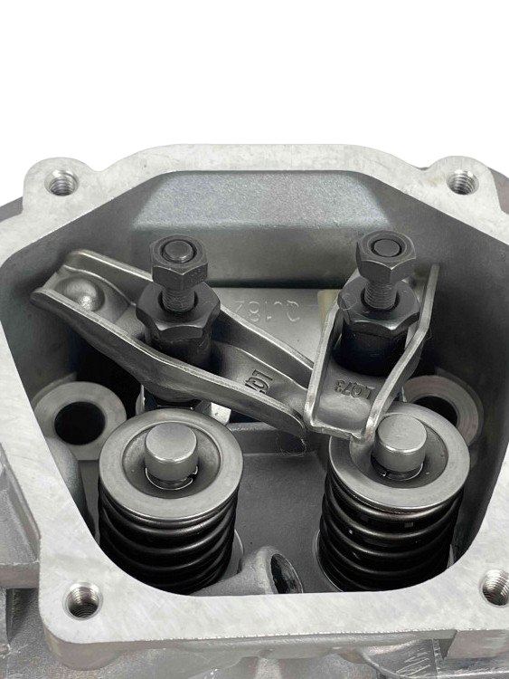 Головка цилиндра I в сборе левая 2V78F-2V78F-2A Lifan