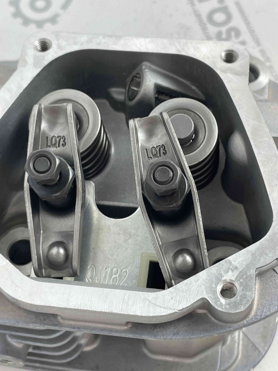 Головка цилиндра I в сборе левая 2V78F-2V78F-2A Lifan