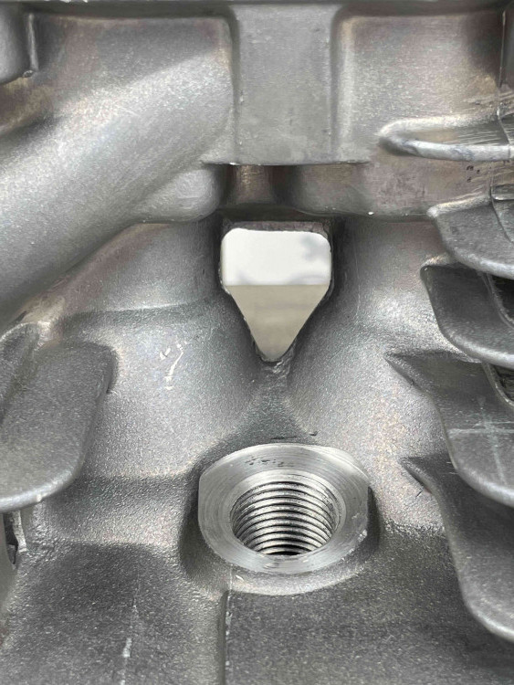 Головка цилиндра I в сборе левая 2V78F-2V78F-2A Lifan