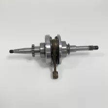 Коленвал 4х такт 50-80 см3 139QMB  (шестерня под маслонасос 16 зубов)