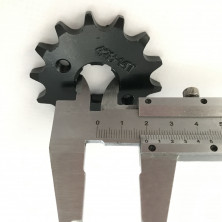 Звезда ведущая 14 зубов (428-14T) 157FMI (125CC),162FMJ (150CC),163FML (200CC),167FMM (250CC) (CG/CB)