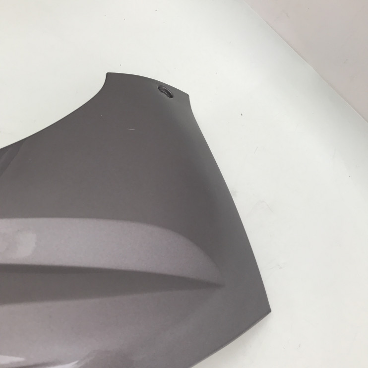 Облицовка боковая нижняя правая серая KINKER