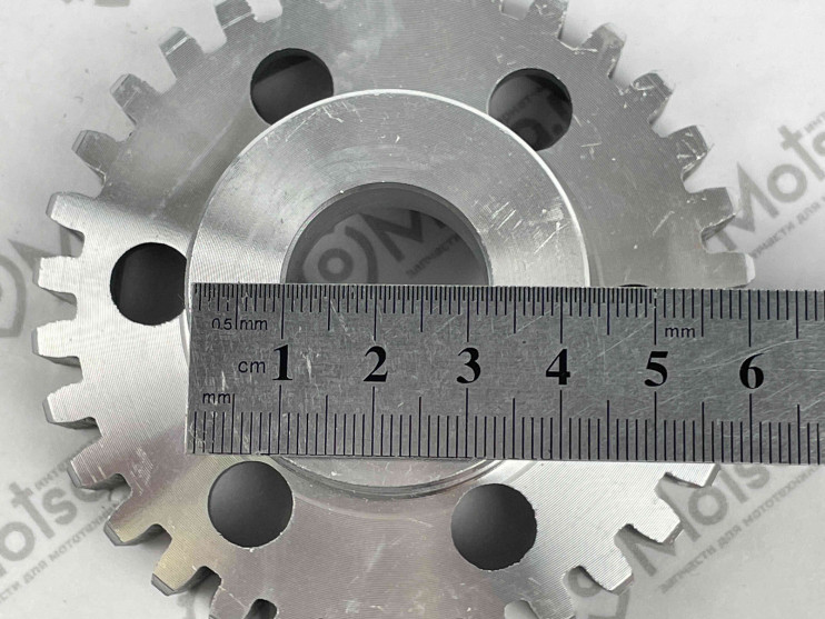 Шестерня заднего хода CHAMPION BC5602,6712,6612H,7712,7612H металлическая
