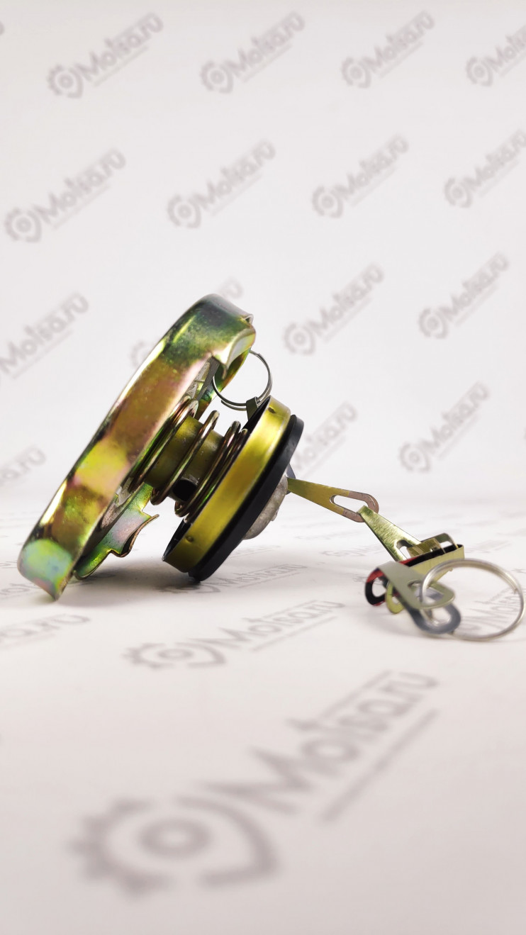 Крышка радиатора для двигателя R180