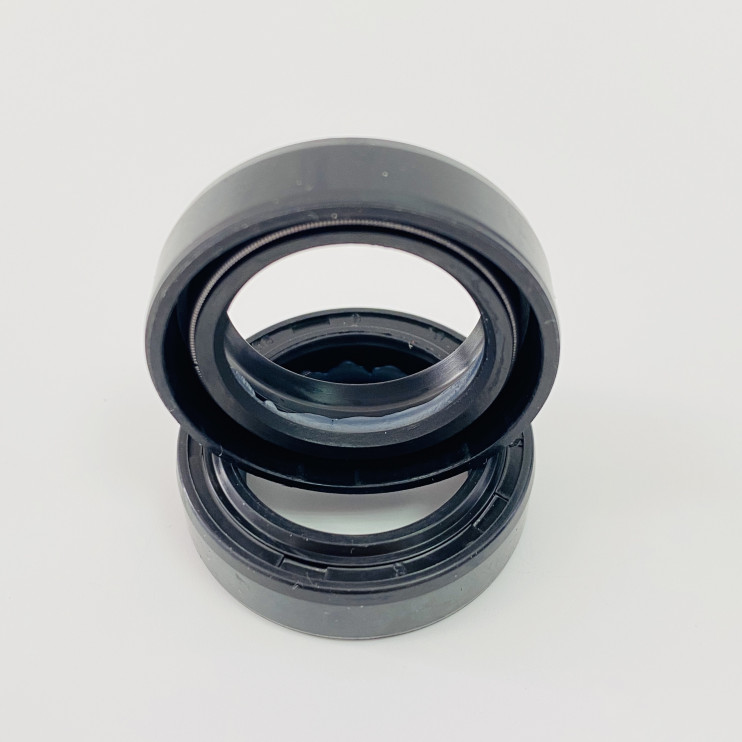 Сальник 25х35х9 передней вилки Delta