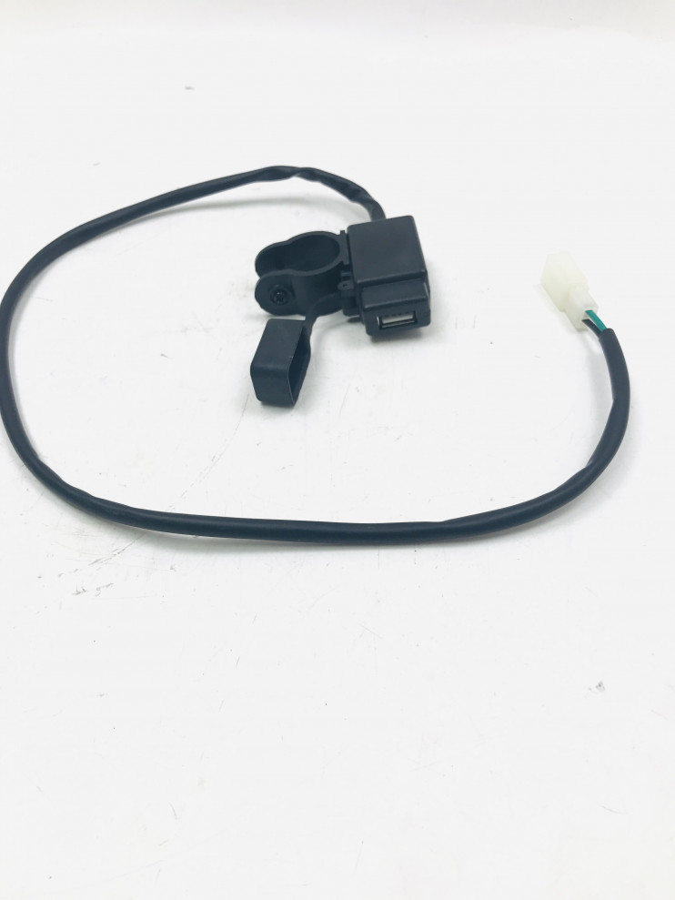 Разъём USB мотоцикла на руль