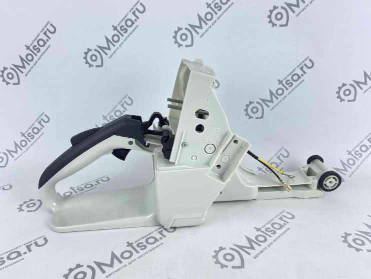 Ручка задняя бак Stihl 440