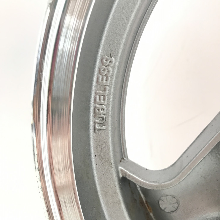 Обод 12 3-12 задний литой скутер Racer Lupus 19 шлицов