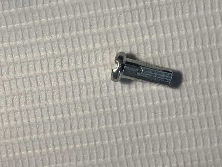 Спица вело 16 с нипелем 143 мм