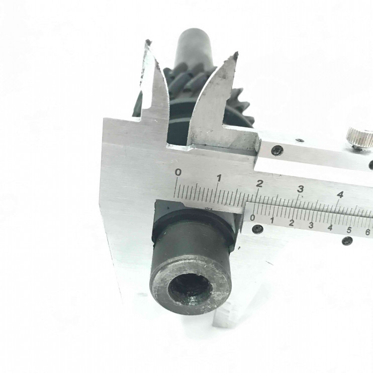 Вал снегоход Тайга вариаторный нового образца L30600020 в сборе