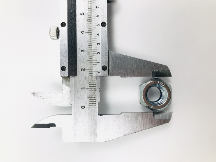Гайка головки блока цилиндра М10*1,5 186F,186FD