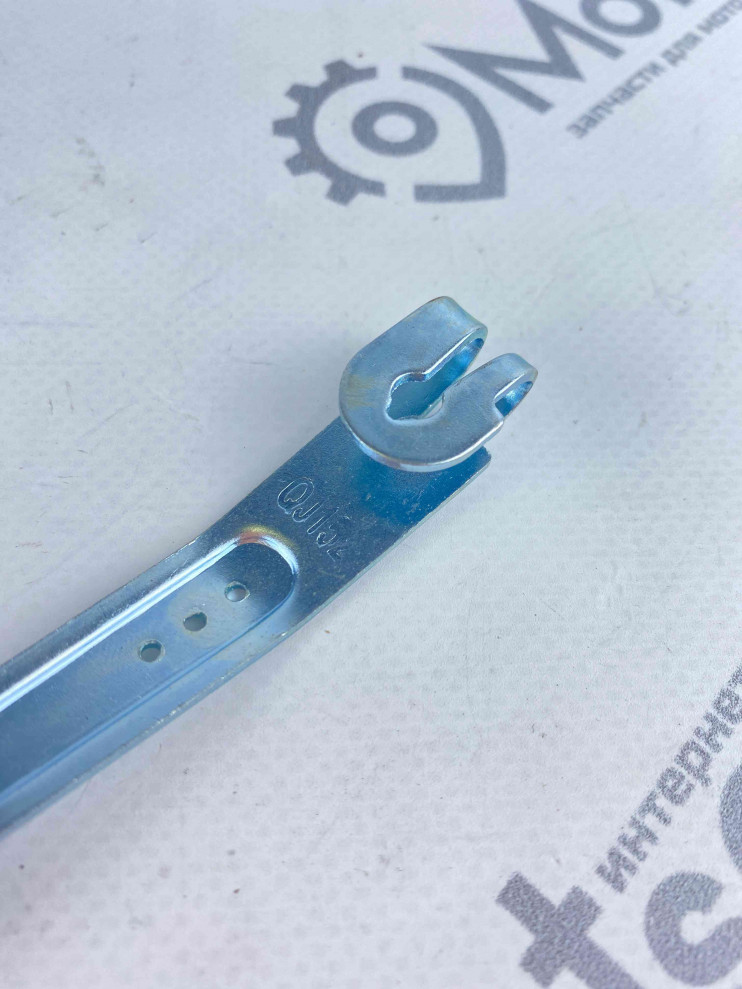 Рычаг регулятора оборотов 152F-154F