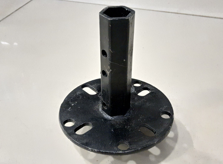 Ступица колеса мотоблок вал S24 (универсальная на 4 и 5отв., L=180мм)