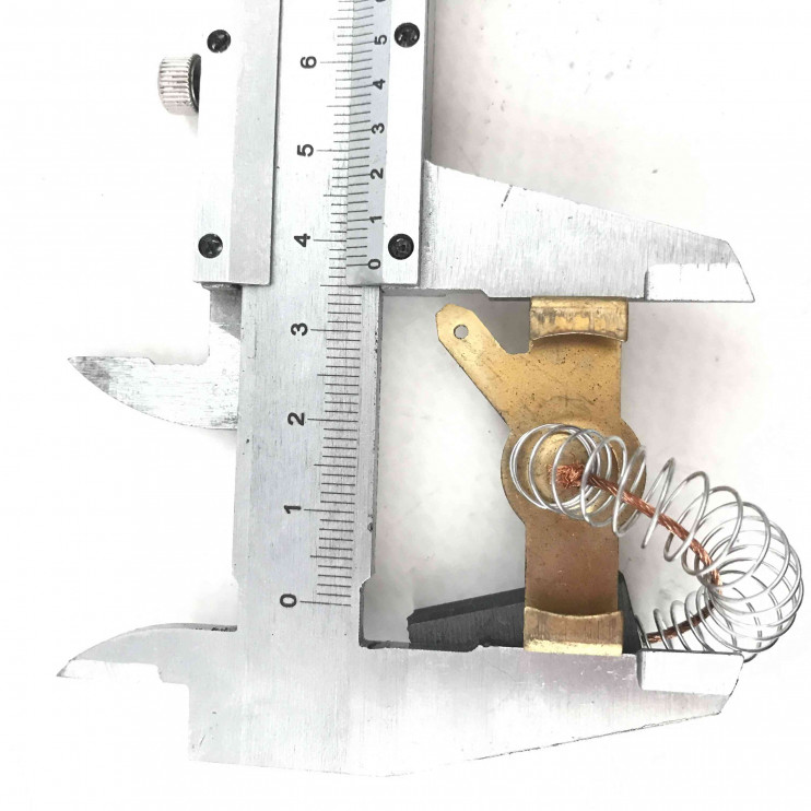 Щетки 414 8х16х25