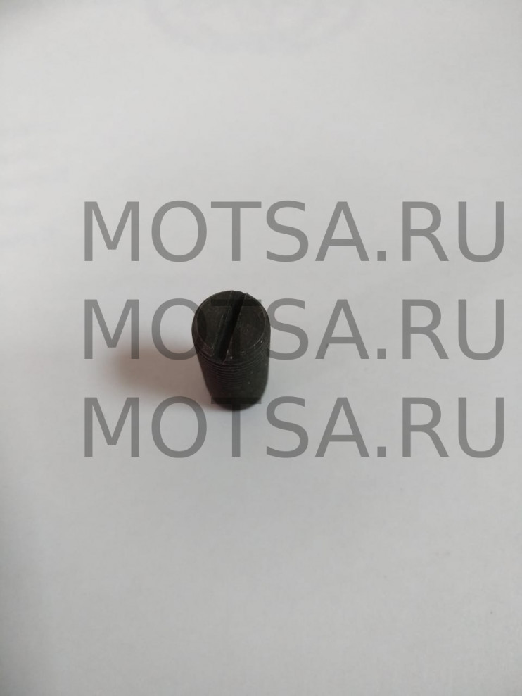 Винт регулировки зазора клапанов двигателя R190, R195