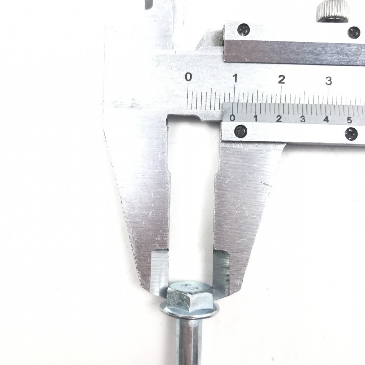 Болт крепления глушителя Partner 350