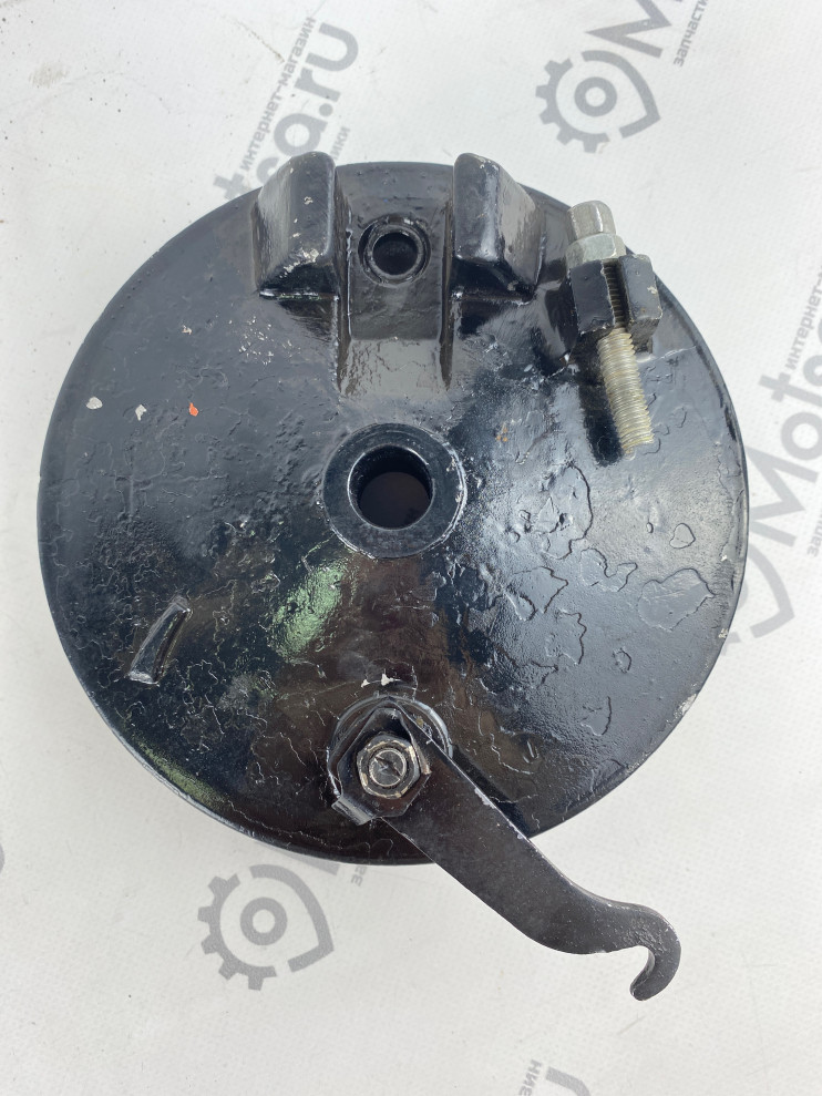 Барабан тормозной передний в сборе с колодками Муравей (реставрация)
