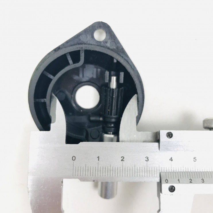 Насос масляный Husqvarna 235