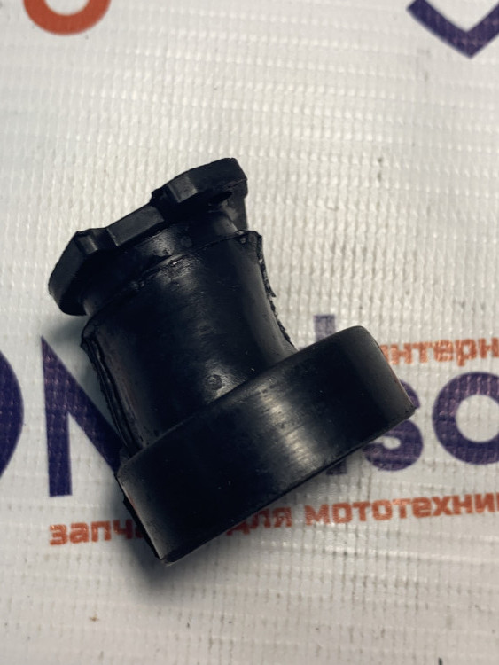 Патрубок карбюратора колено Stihl 440