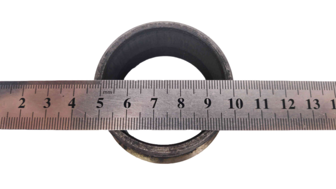 Втулка обойма Урал картера задней передачи центральная под игольчатый подшипник реставр