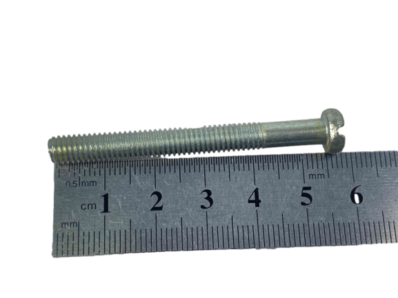 Винт М6х55 крышки картера средний