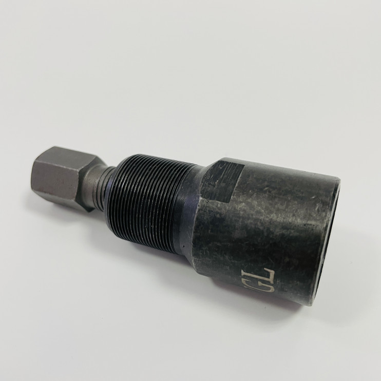 Съемник маховика Alpha,Delta,скут,моп,мотоц,длинная резьба (наруж.лев.М27*1 мм,внутр.лев.М28*1 мм,кл.19/27)