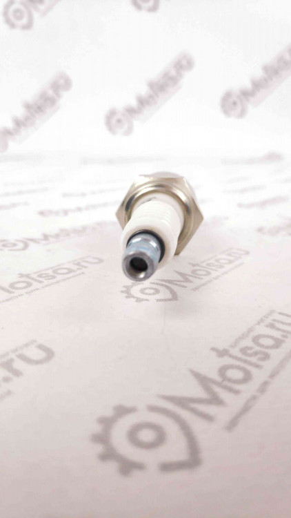 Свеча DENSO W22FS-U (4025) оригинал (аналог NGK B7HS) (лодочные моторы: 2T Tohatsu)