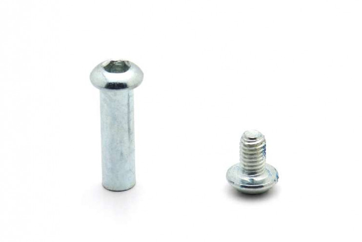 Ось для колеса самоката 34мм серебро