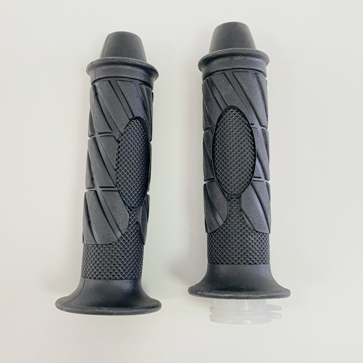 Ручки руля резиновые FT50QT-18 (пара)