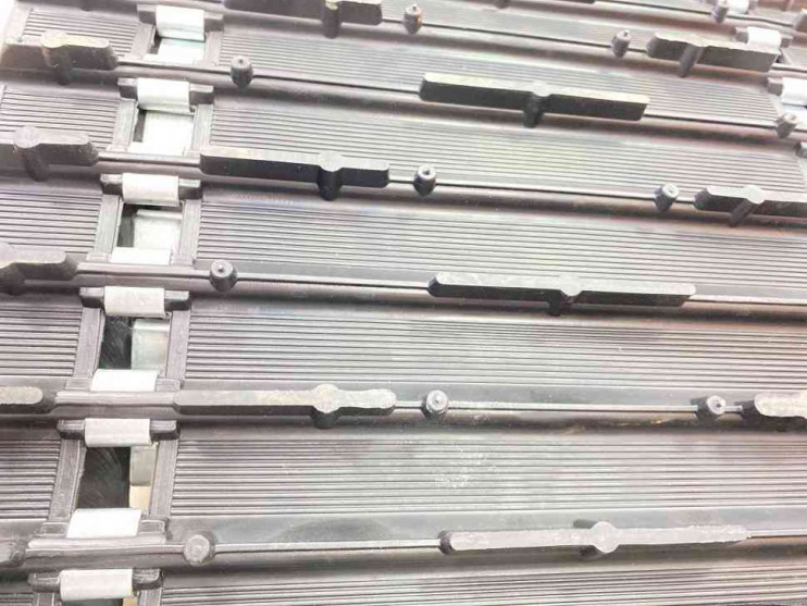 Гусеница Мотобуксировщик (015 000 06) (Д-2828мм, Ш-500мм, шаг-50,5мм, шагов-56)