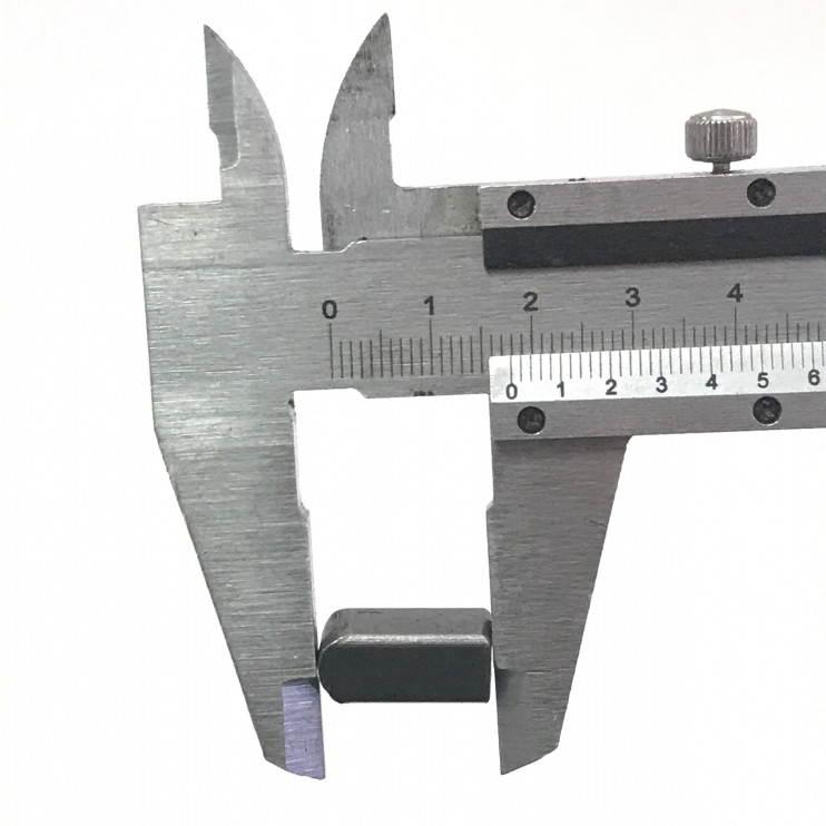 Шпонка 8х7х18 крепления шестерни редуктора щетки GS5562