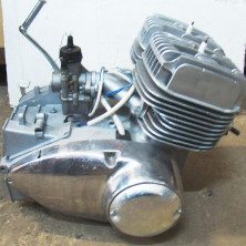 Двигатель Юп5 (реставр.) с карбюратором 