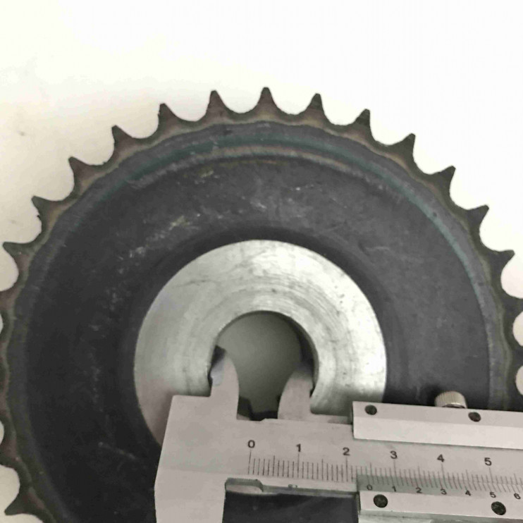 Звезда ведомая большая мотобуксировщик Z33 d25мм шаг 12,7 шпонка 8мм