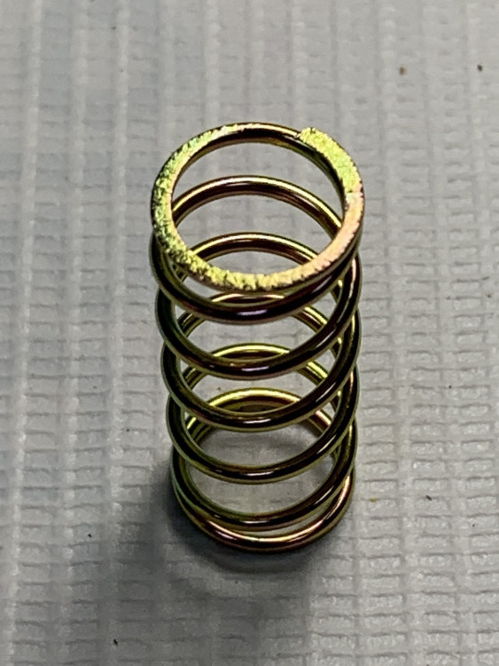 Пружина снегоход Буран кожуха вариатора  110600042