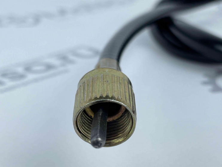 Трос спидометра скутер QT-18A  квадрат-гайка L1000mm