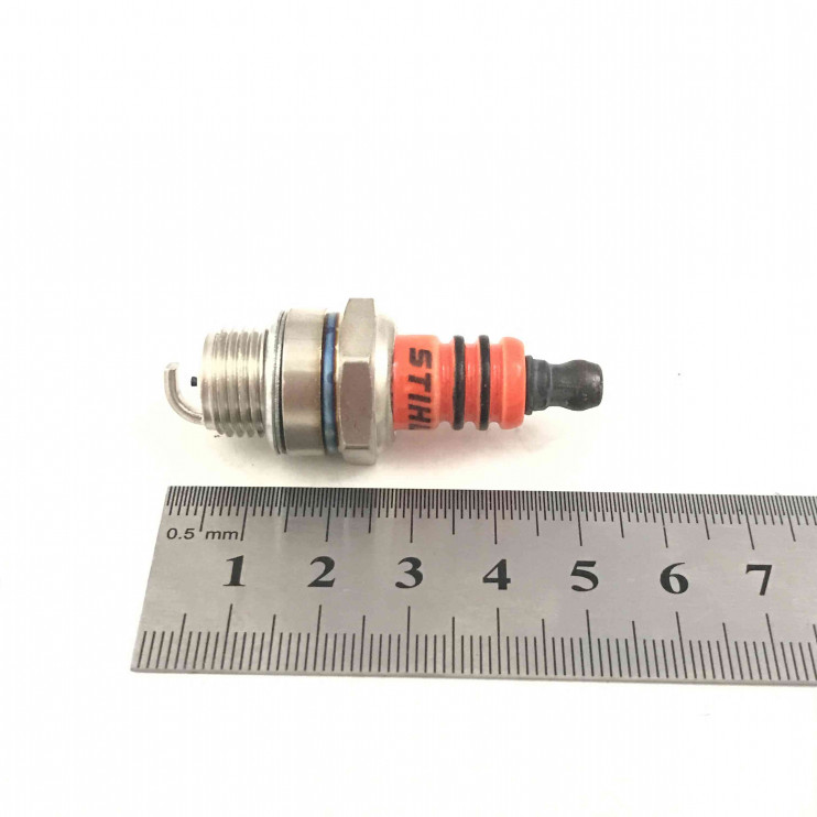 Свечa STIHL BM6A иридиевая (б/пилa Пaртнер, Хусквaрнa, Штиль)