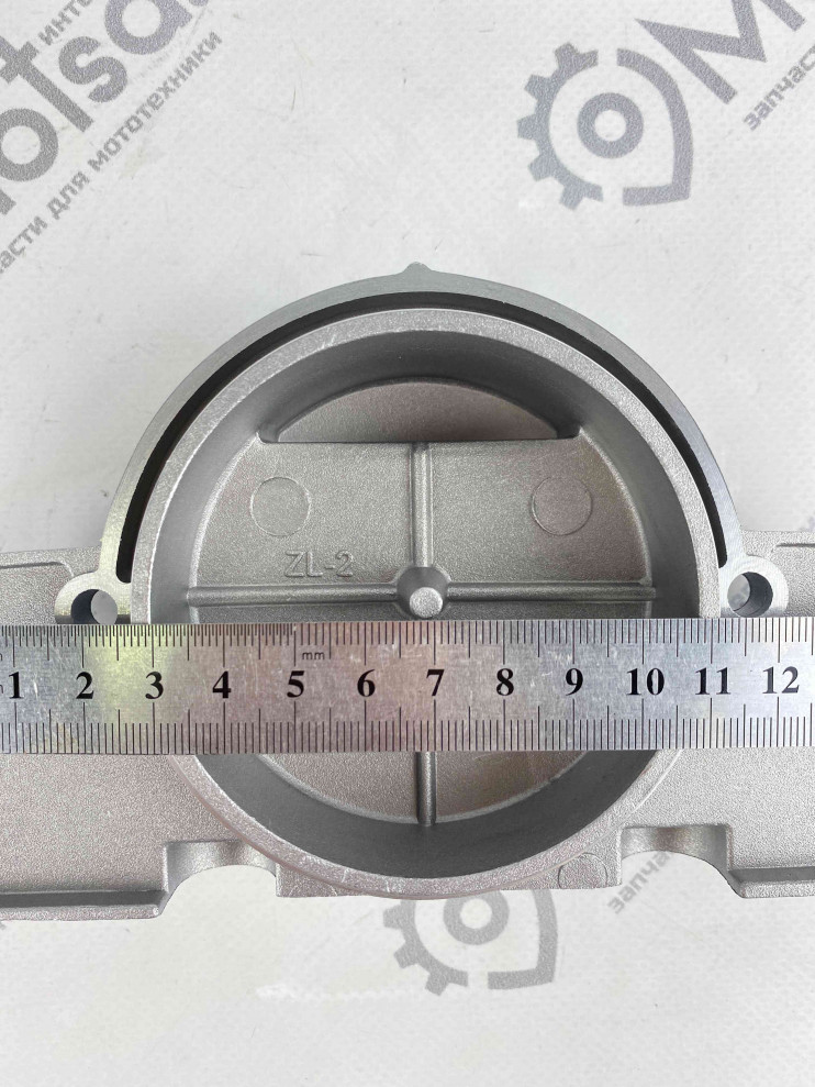 Крышка головки блока цилиндров боковая Yamaha YBR 125