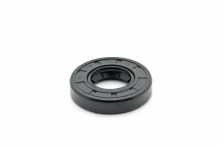 Сальник 20х40х8 вала первой передачи первичного КПП правый  МБ-8D