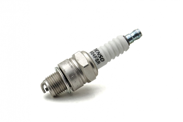 Свеча denso W24FSR 4037