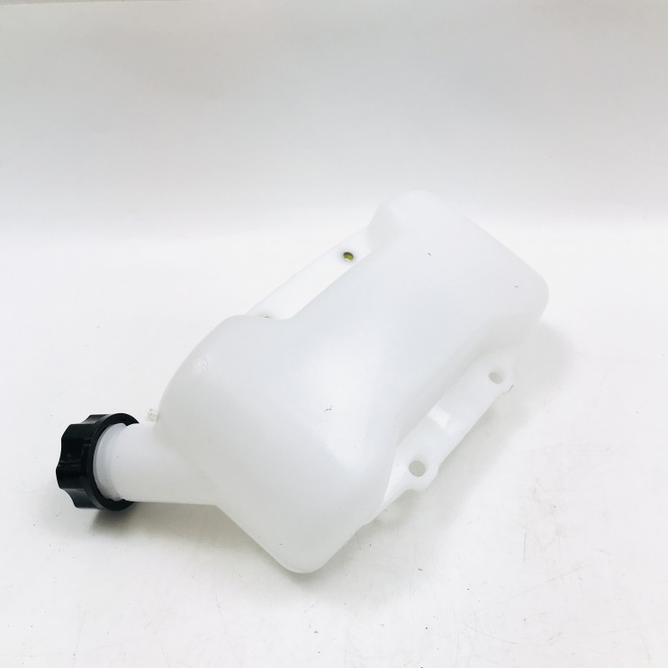 Бензобак мотокосы BC-043/052 в сборе (крепления с боку)