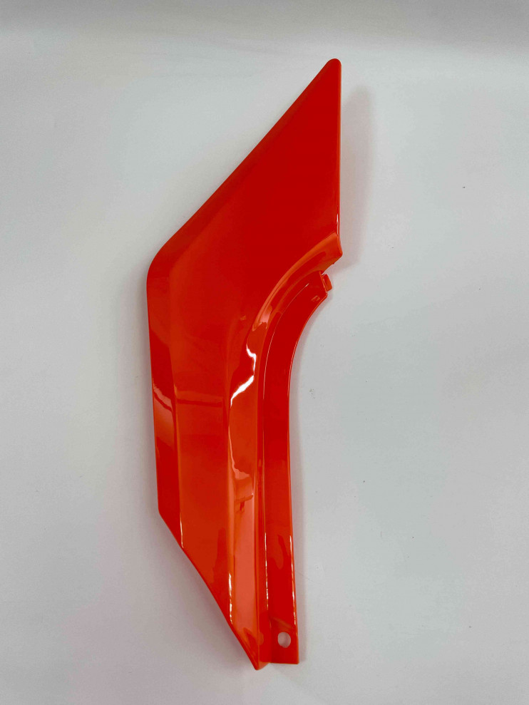 Облицовка боковая Sigma sport центральная левая верхняя оранжевая