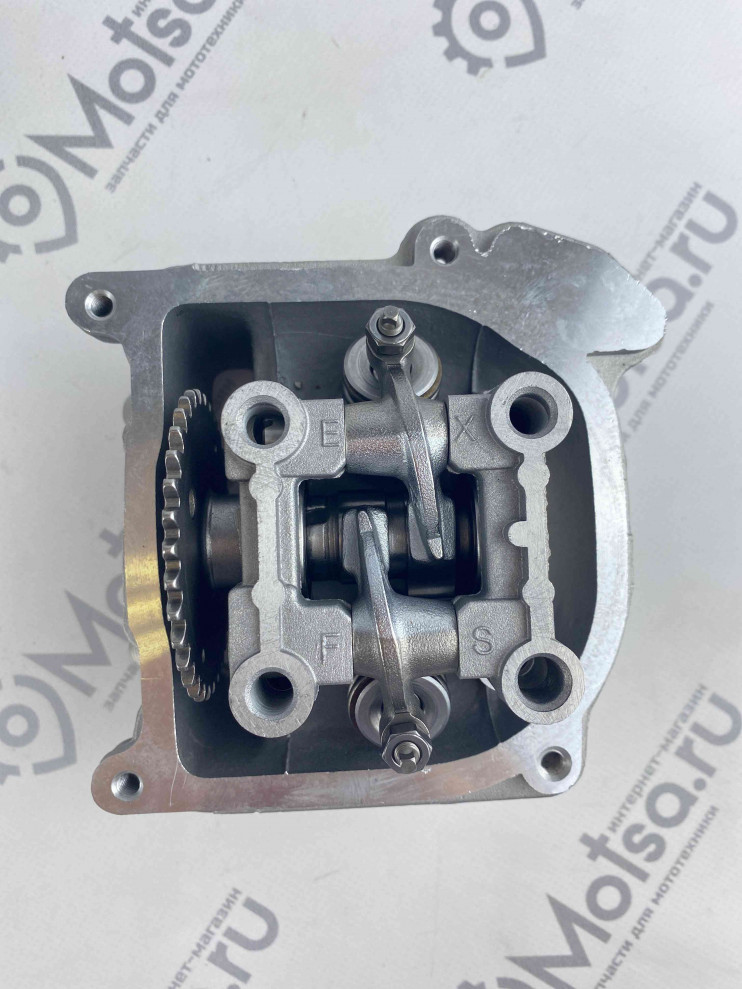 Головка цилиндра в сборе двигатель 139QMB (47 мм, 70см3)