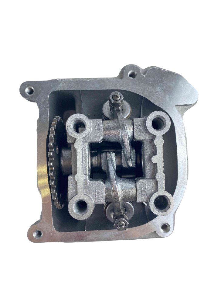 Головка цилиндра в сборе двигатель 139QMB (47 мм, 70см3)