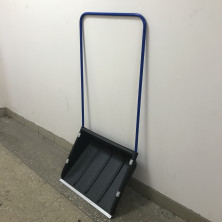 Лопата для снега ПНД 580х470