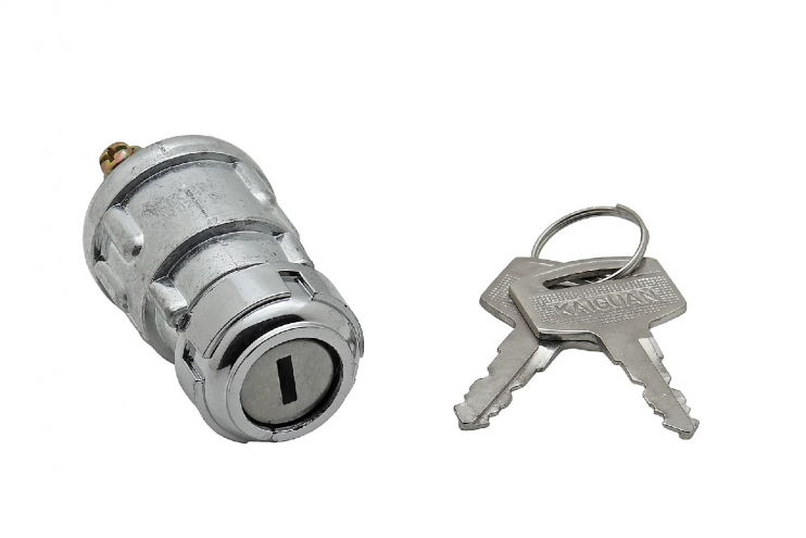 Замок зажигания для двигателя R175-R195 3-х контактный