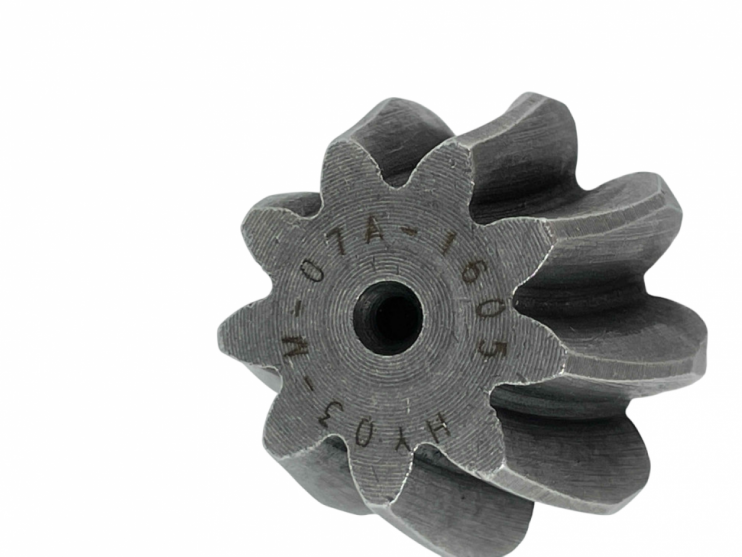 Вал промежуточный КПП SR1Z-135Е