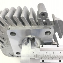 Головка скутер Honda AF34/35 d40 (прямое отверстие под свечу)