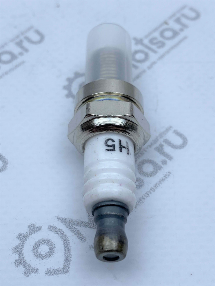 Свеча HONDA H5 аналог NGK CMR6H  бензопила кусторез  Хускварна