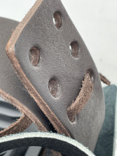 Комплект креплений охотничьих лыж натуральная